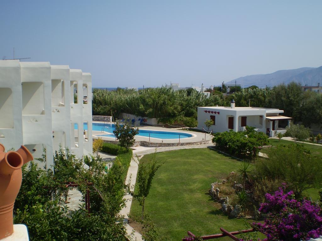 Hotel Angela Skyros Exterior photo