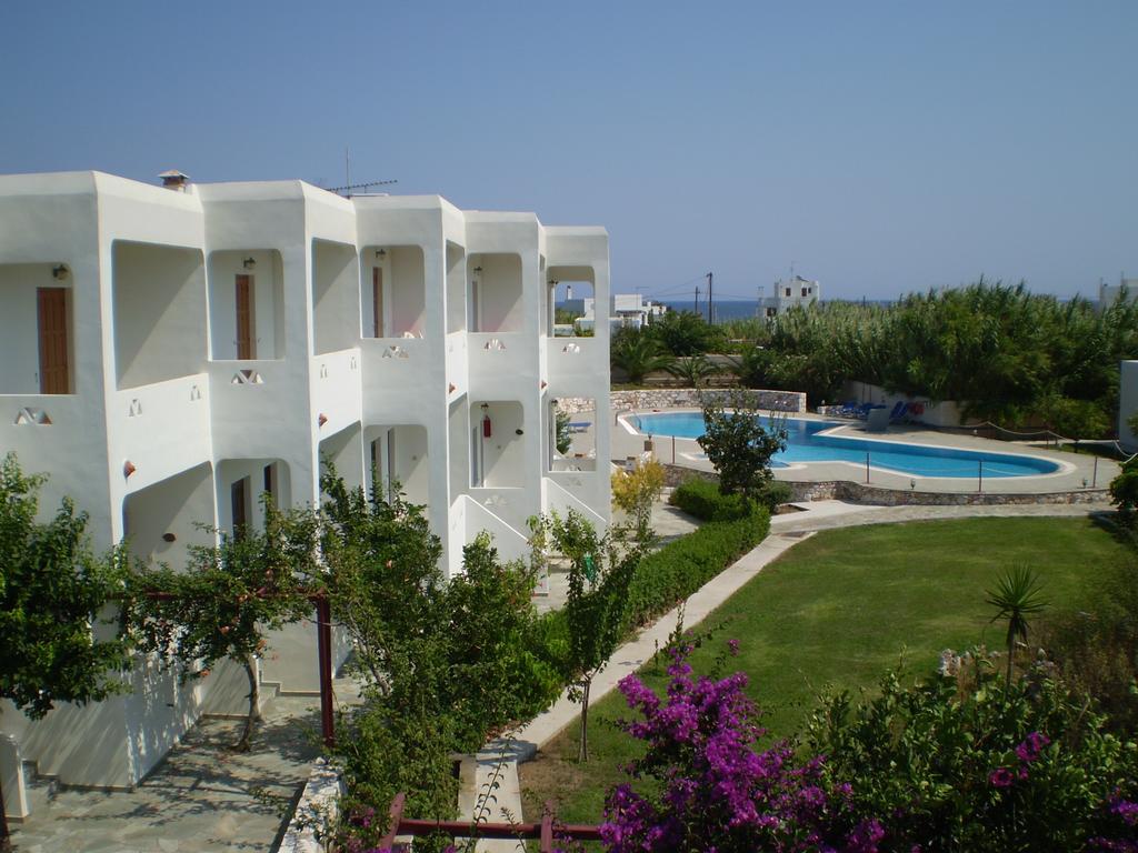 Hotel Angela Skyros Exterior photo