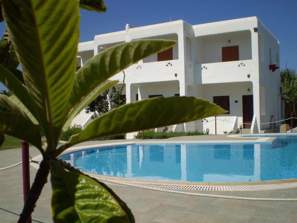 Hotel Angela Skyros Exterior photo