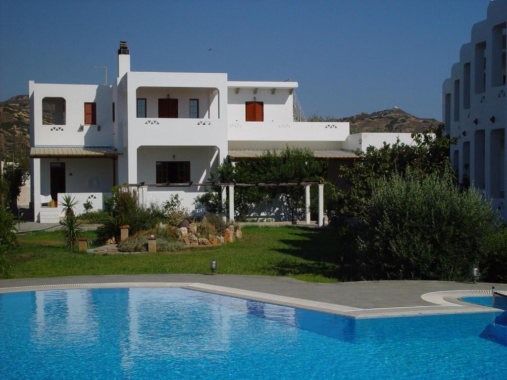 Hotel Angela Skyros Exterior photo