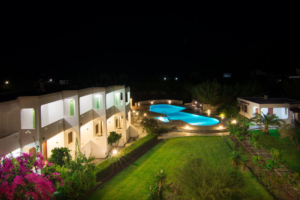 Hotel Angela Skyros Exterior photo